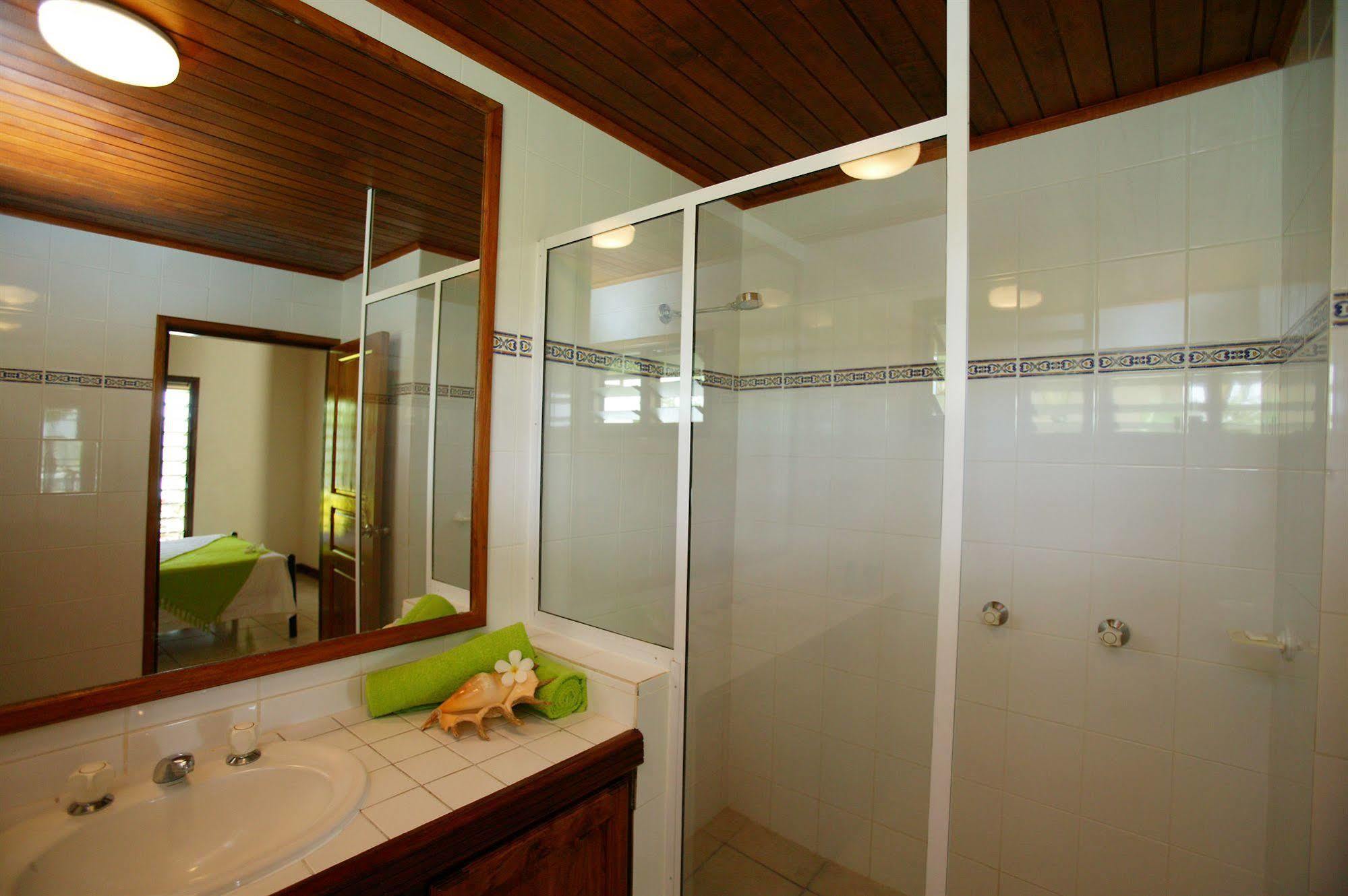 Mangoes Resort (Adults Only) Port Vila Eksteriør bilde